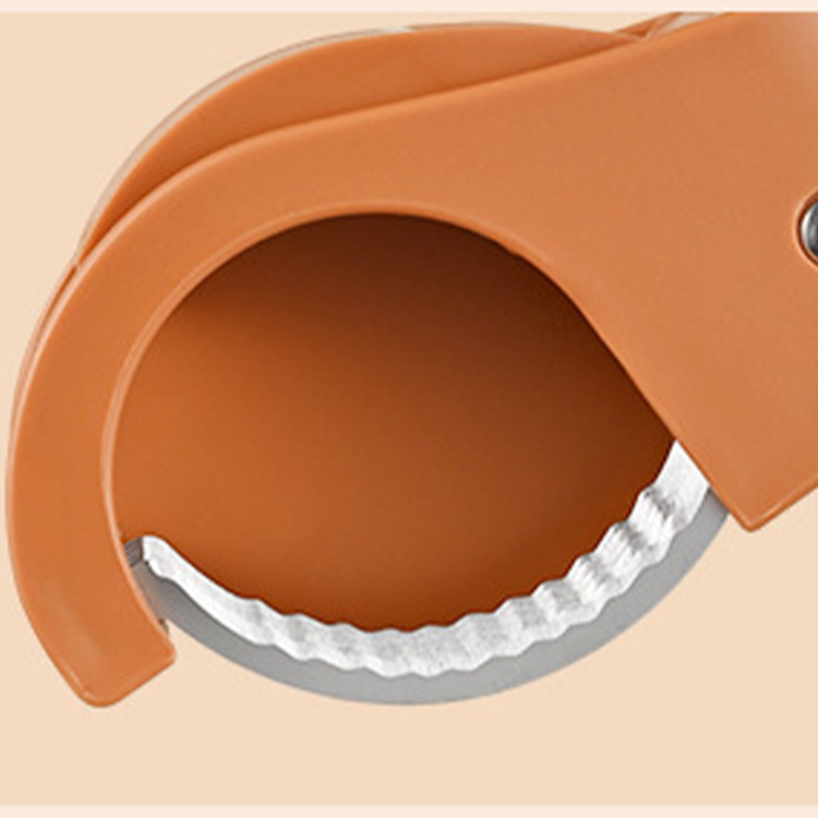 #Handy vegetable slicer