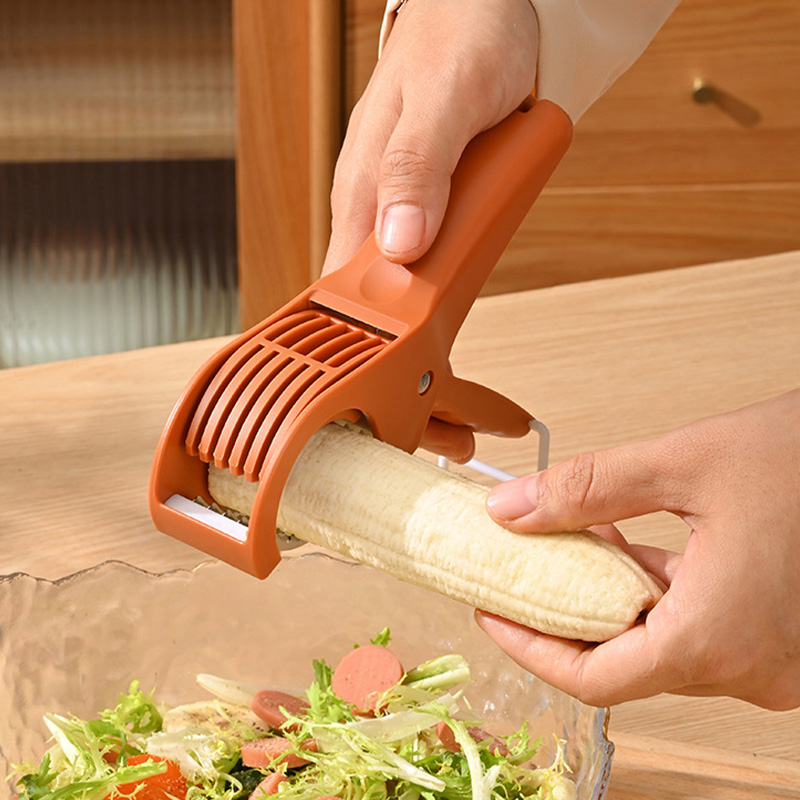 Fast and stylish plastic cutter
