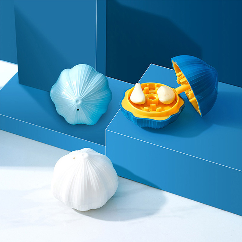 Kitchen Gadgets Garlic Press and Ginger
