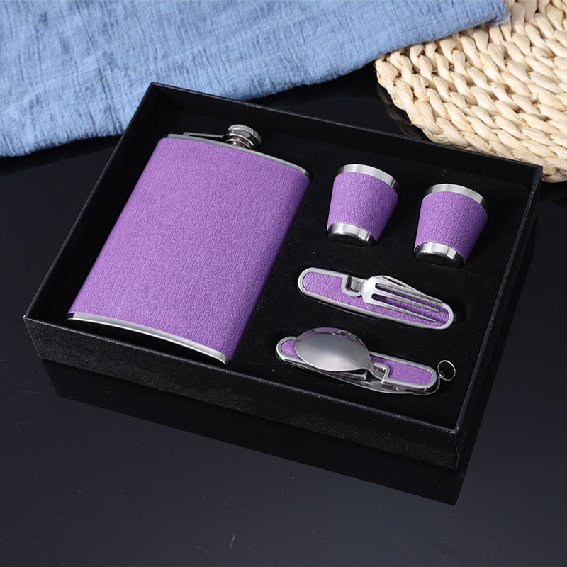 Manufacturer one set hip flask